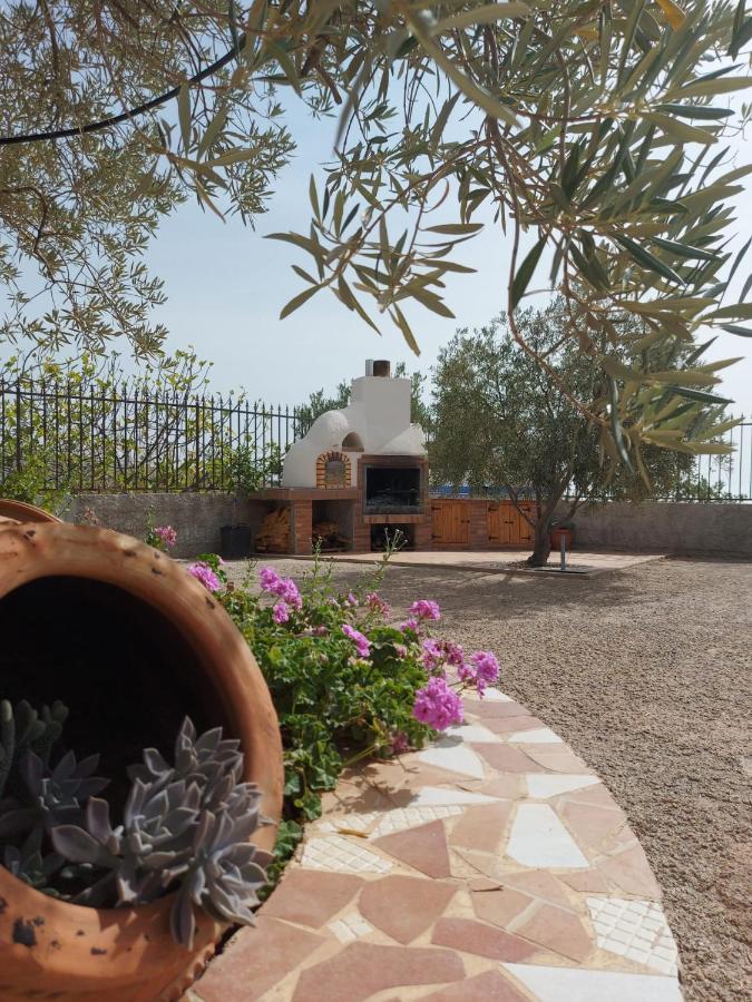 Cortijo Blanco Villa Albondon Exterior photo